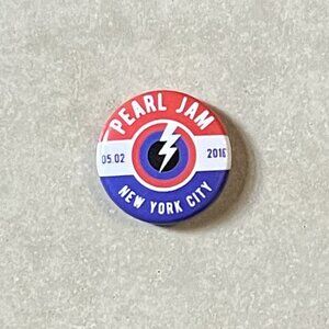 Pearl Jam 2016 Madison Square Garden New York City Tour Button
